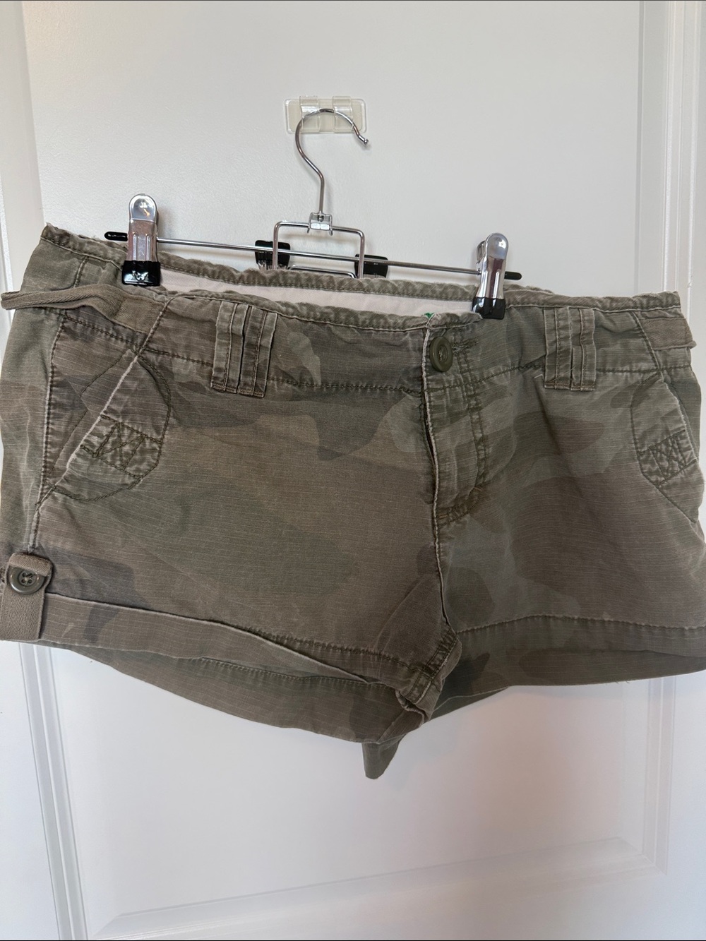 American Eagle Outfitters Olive Utility Cargo Shorts